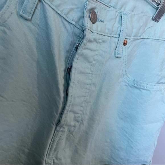 Levi’s high waisted Turquoise 501 shorts button fly size 32 🤍🤍 - Picture 2 of 10